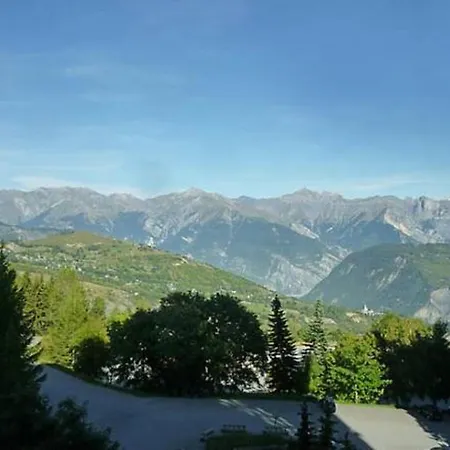 Au Petit Chamois アパート *